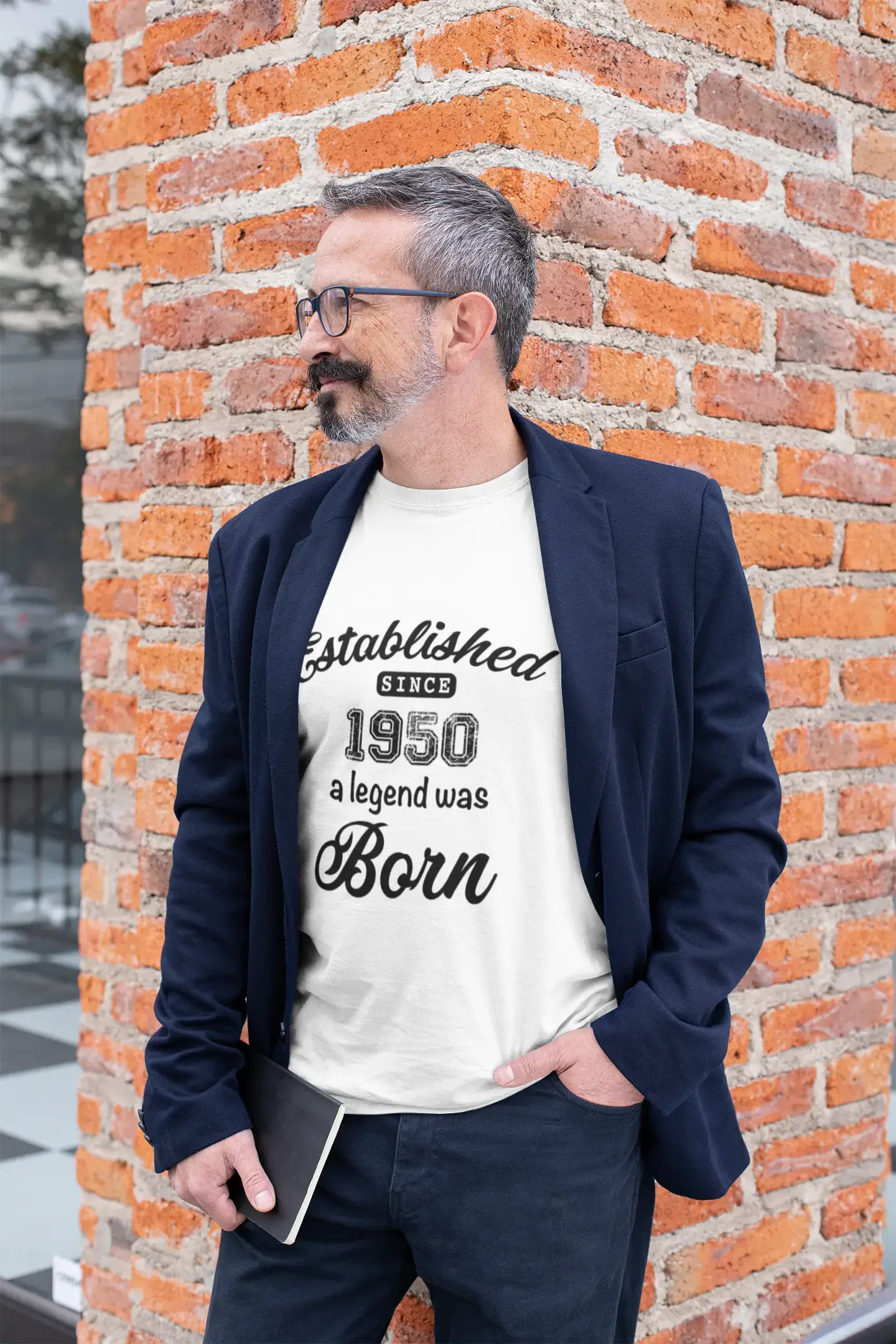 Créé depuis 1950, T-shirt manches courtes col rond homme 00095