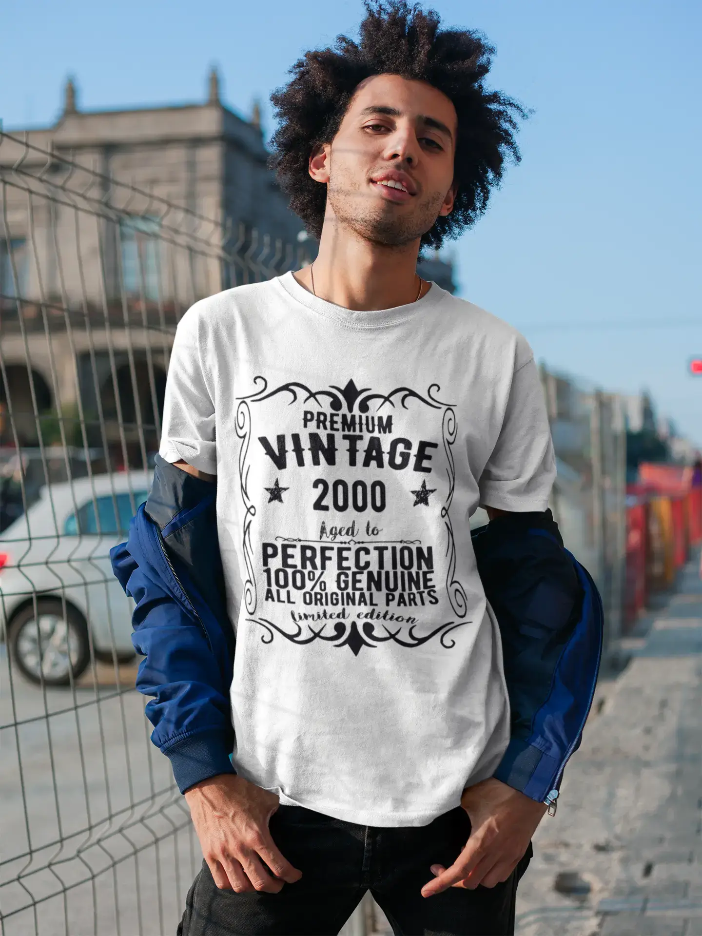Premium Vintage Jahr 2000, Weiß, Kurzarm-Rundhals-T-Shirt für Herren, Geschenk-T-Shirt 00349