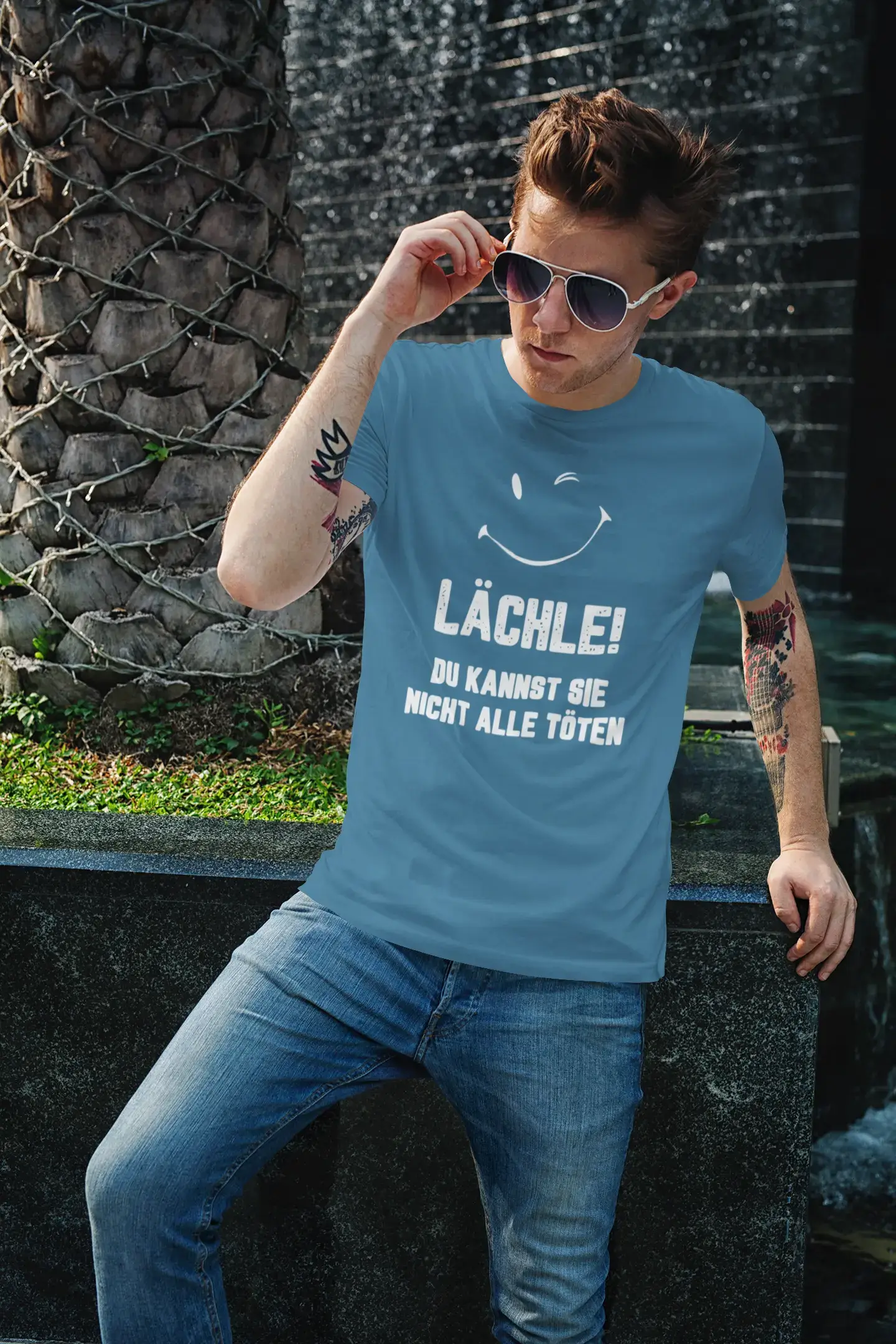 Men’s Graphic T-Shirt Lächle du Kannst Sie Nicht alle Töten Casual Aqua Gift Idea