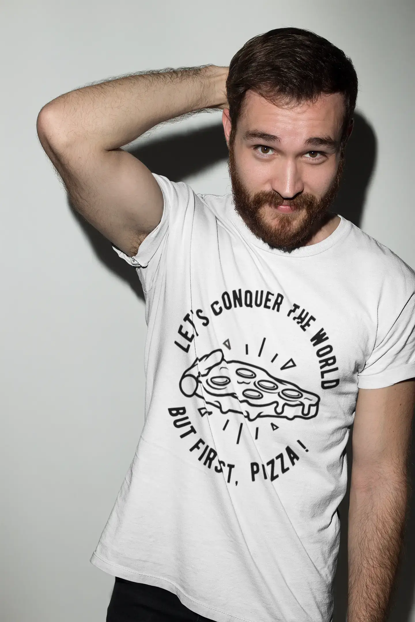 T-shirt ULTRABASIC pour hommes Conquérons le monde mais d'abord la pizza - Chemise d'amateur de nourriture