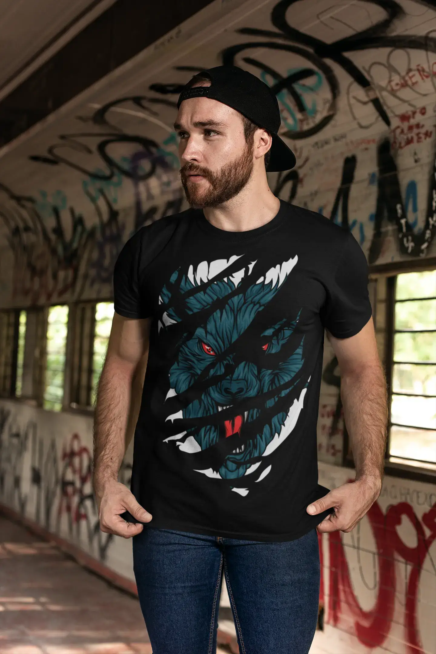 ULTRABASIC Men's Torn T-Shirt Angry Wolf - Red Eyes - Short Sleeve Shirt