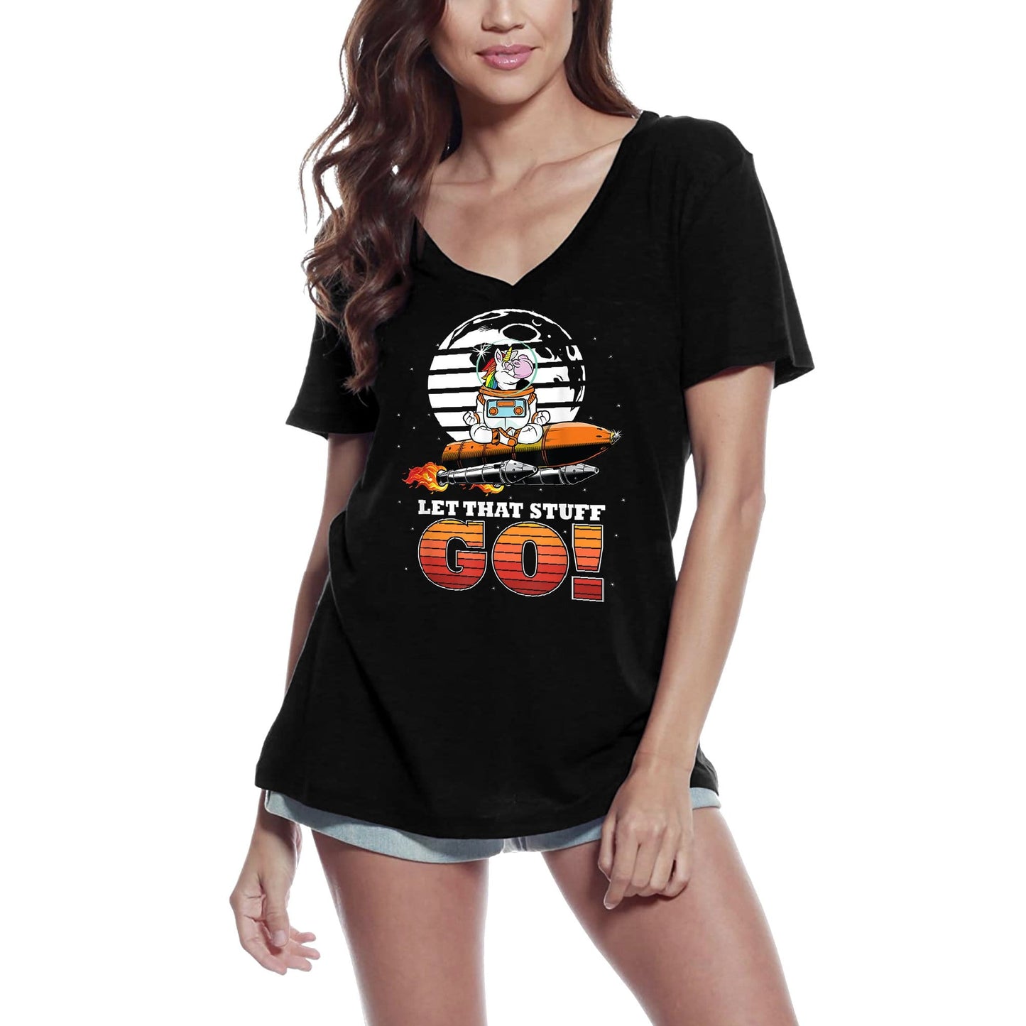 ULTRABASIC T-shirt col en V pour femme Let That Stuff Go – T-shirt drôle de méditation spirituelle licorne