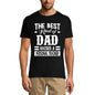 ULTRABASIC Herren-Grafik-T-Shirt „Dad Raises a Personal Trainer“.
