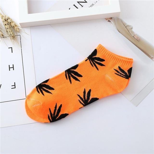 Fashion New Arrival Men Socks Colorful Breathable Socks Maple Leaf Comfortable Cotton Short Socks Harajuku Gifts for Men